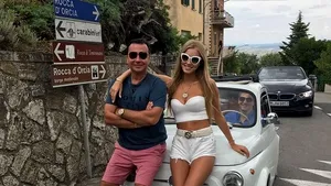 MODA extremelor: Miliardarii ruşi preferă neveste foarte TINERE, care le-ar putea fi fiice | GALERIE FOTO 