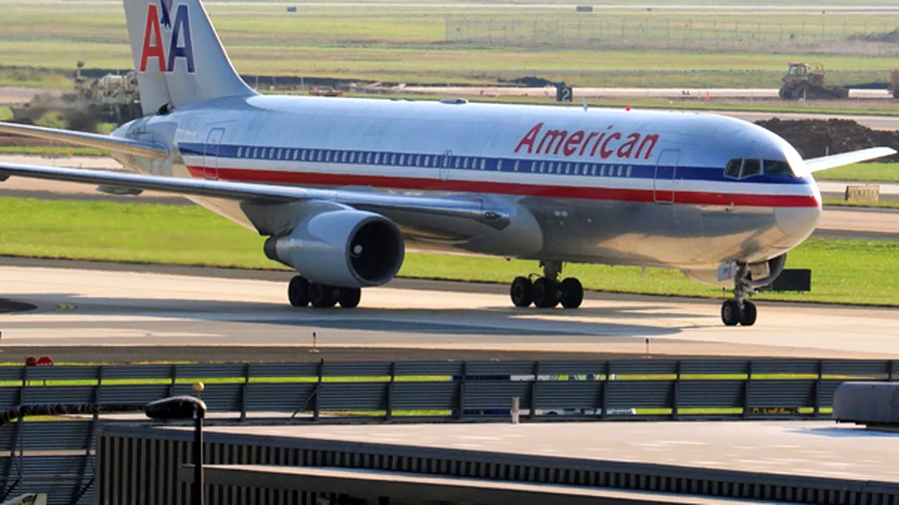 Un avion al companiei American Airlines s-a prăbuşit în Jamaica