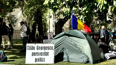 SOCIAL Zeci de amenzi la protestul din fața sediului Arestului Central