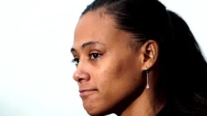 Marion Jones nu va mai reveni în activitatea sportivă