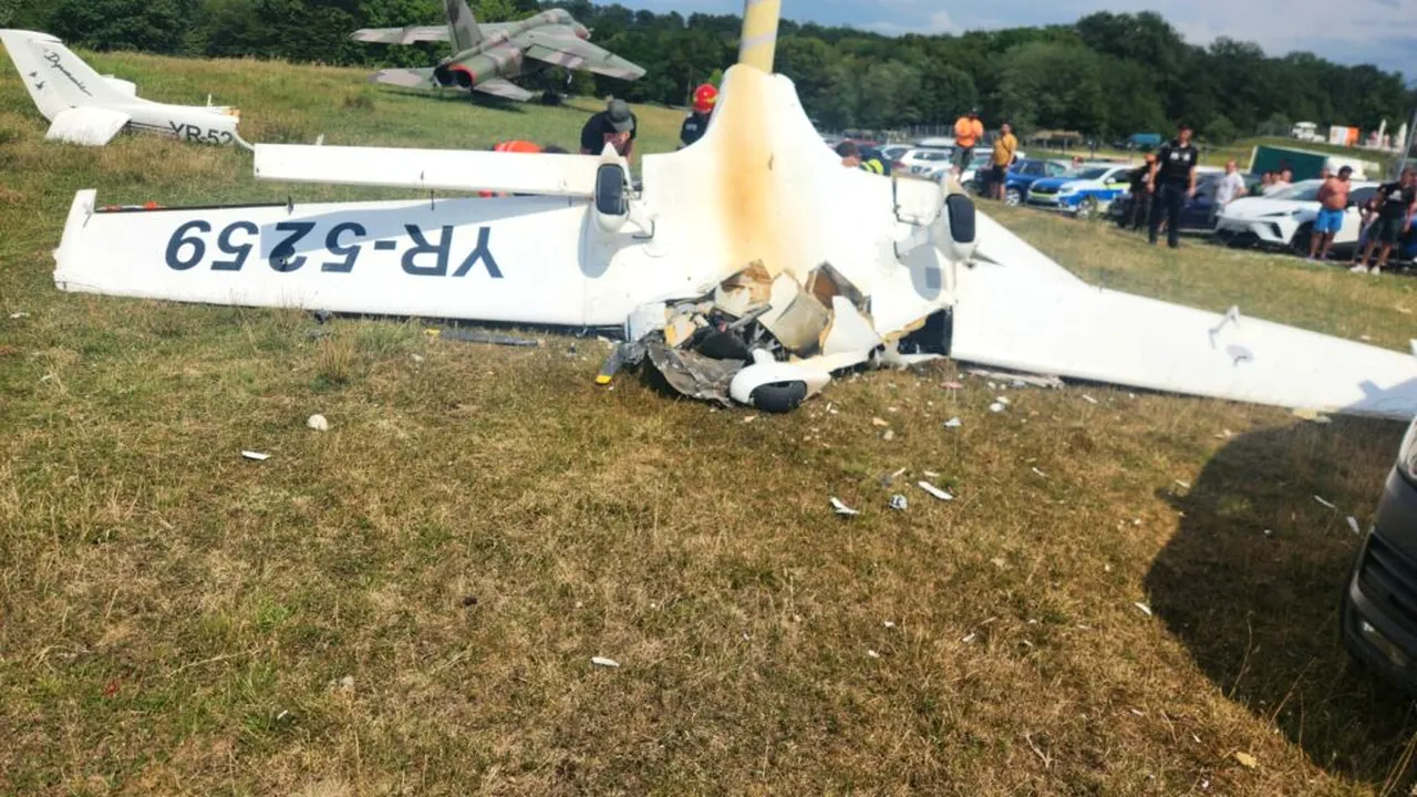 Un avion de mici dimensiuni s-a prăbușit la Orăștie: Un mort și un rănit grav