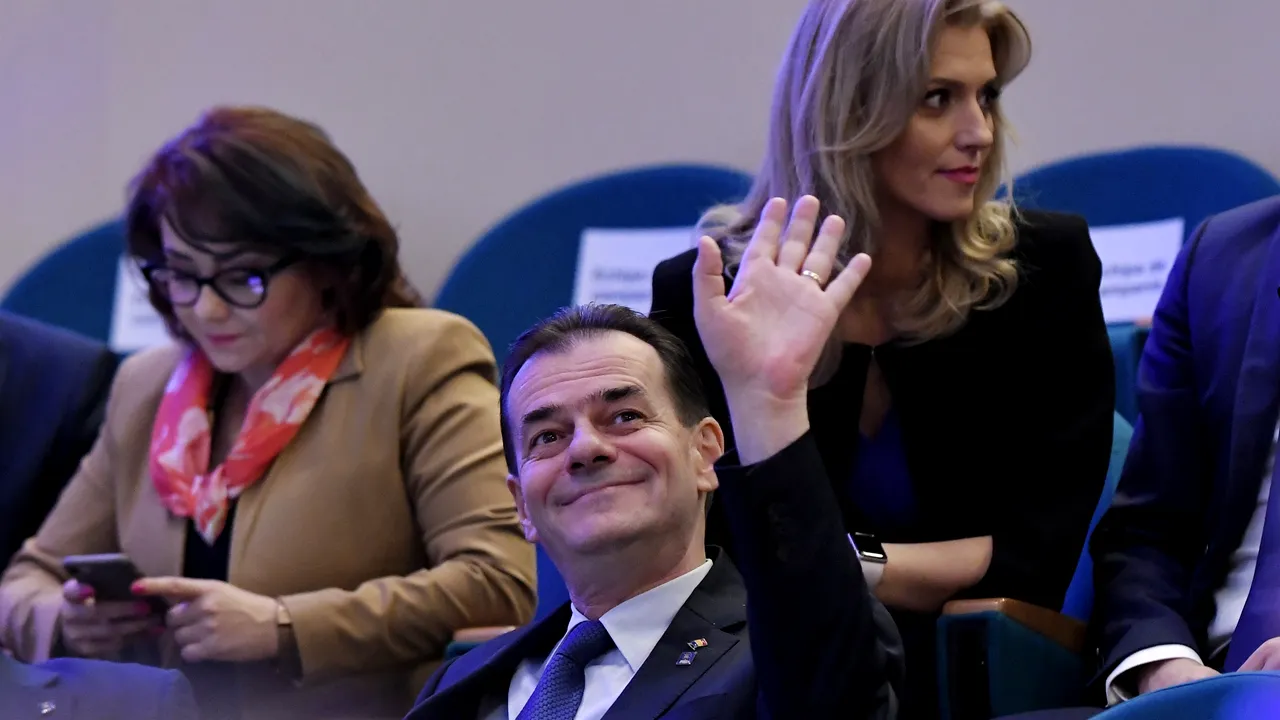 Orban: La şcoală, copiii sunt mai în siguranţă decât în vacanţă