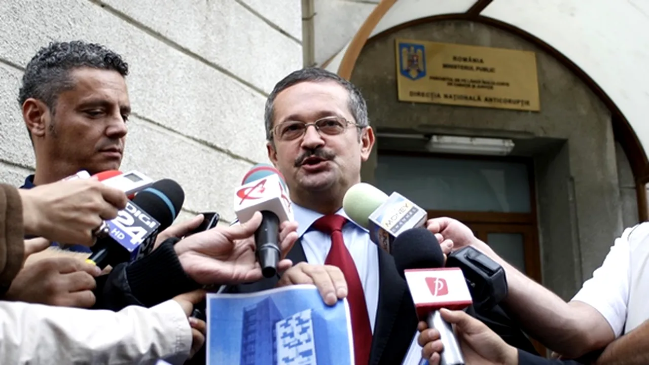 Fostul şef al Inspectoratului de Stat în Construcţii, Adrian Grăjdan, a fost condamnat definitiv