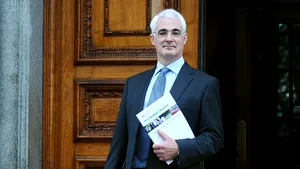 Marea Britanie a ieşit din recesiune în trimestrul patru