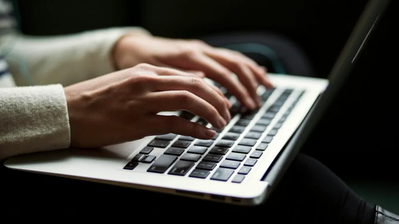 AGDE solicită aplicarea imediată a prevederilor legale privind remunerația compensatorie pentru copia privată în beneficiul editorilor de presă