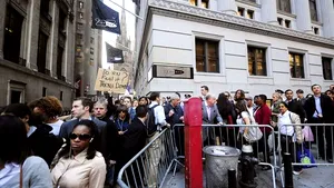 A treia zi de proteste în Manhattan: Cel puţin cinci persoane au fost rănite