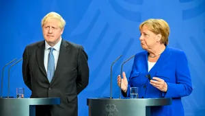 Angela Merkel: Remarca privind cele 30 de zile pentru Brexit a fost pentru a sugera timpul scurt