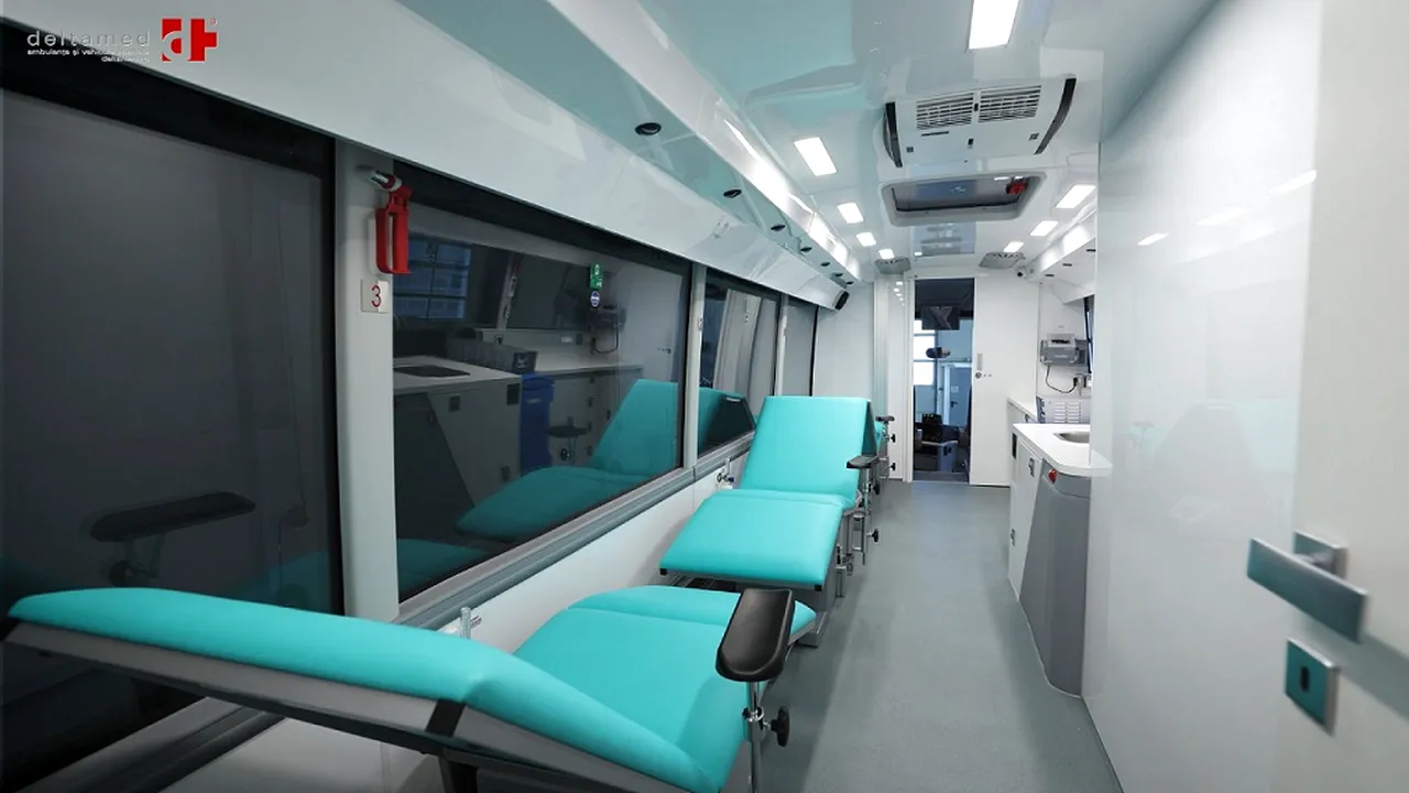 Deltamed şi MHS Truck&Bus au livrat Centrului de Transfuzie Sanguină al M.Ap.N.