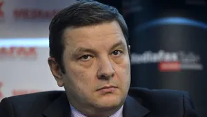 CONFERINŢA MEDIAFAX - Ciucă, despre lobby: Susţin reglementare moderată, eventual cu posibilitatea autoreglementării prin lege