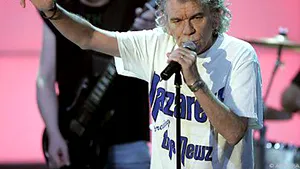 Solistul trupei Nazareth se retrage din muzică din cauza unor probleme medicale