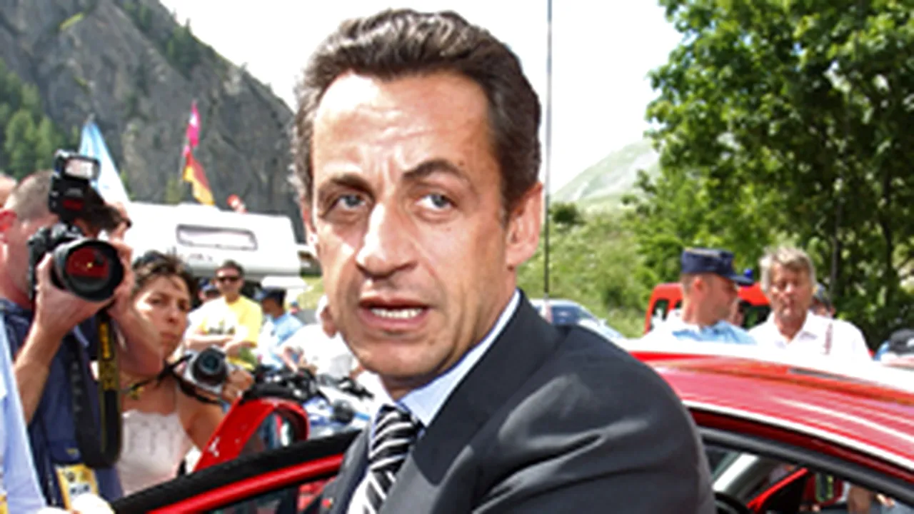 Popularitatea lui Nicolas Sarkozy, în scădere