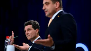 Sondaj CURS: 35% din români ar vota AUR dacă s-ar organiza alegeri săptămâna viitoare / 49% dintre români ar susține posibila suspendare a președintelui Nicușor Dan