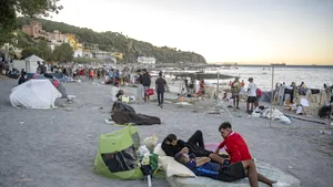 165 de milioane de euro pentru Ceuta: 5.000 de migranți sunt încă în oraș