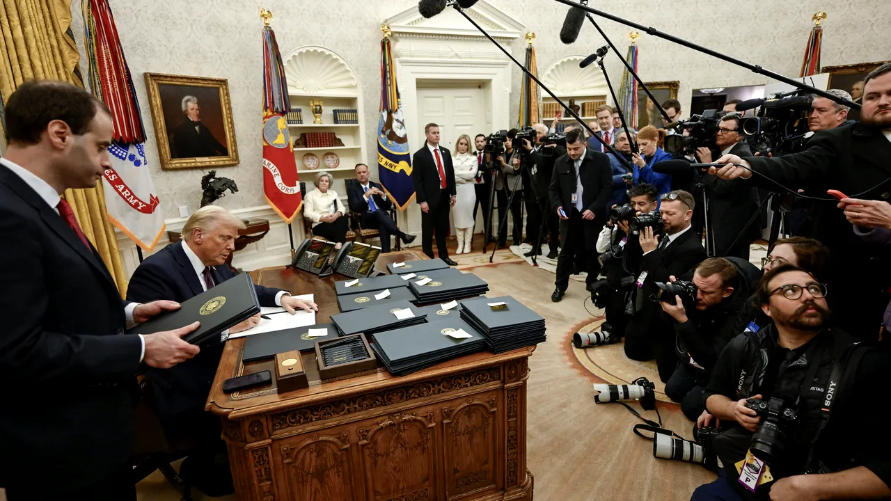 Casa Albă schimbă regulile şi va alege reporterii cu acces privilegiat la Donald Trump