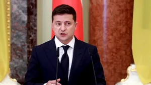 Preşedintele Ucrainei, Volodymyr Zelenskiy, a fost internat în spital după ce a fost diagnosticat cu COVID-19, la începutul săptămânii