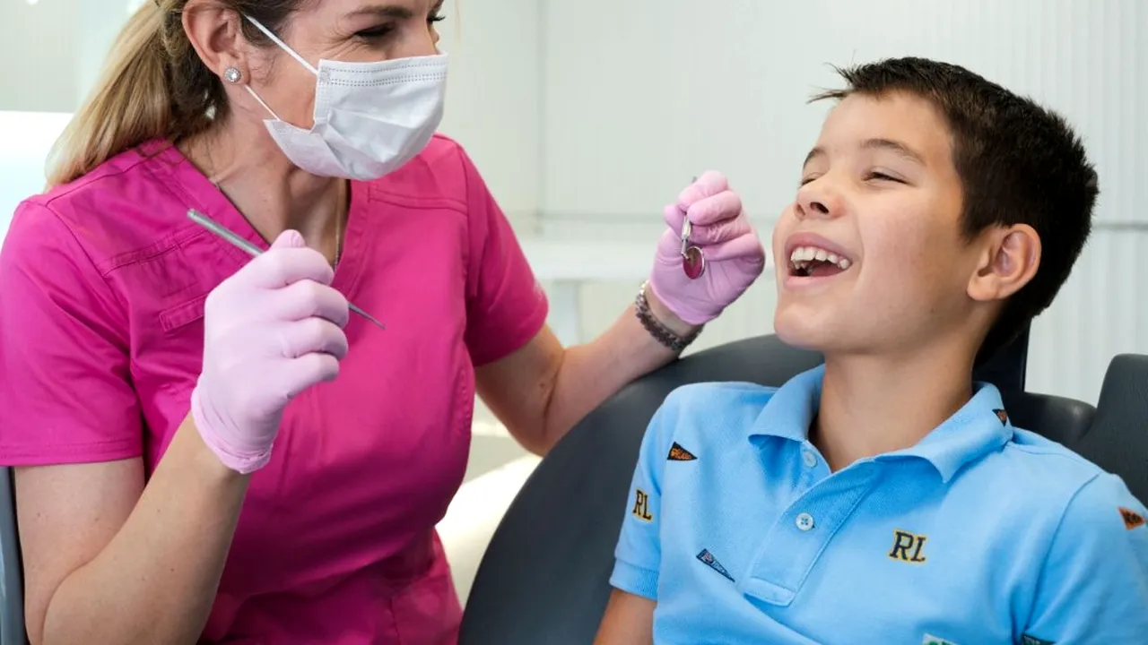 Dr. Denisa Zaharia - kit de urgenţă pentru problemele stomatologice in vacanta