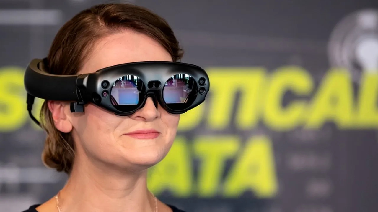 VR-MIND, aplicaţia de realitate virtuală care tratează anxietatea şi depresia 