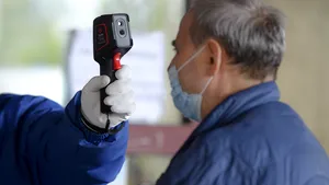 Propunerile oficiale pentru măsurile de relaxare: cum se va relua activitatea în hoteluri, birouri, biserici, cabinete stomatologice. DOCUMENT INTEGRAL