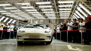 Anunţul de ultimă oră făcut de Tesla. Cât va costa viitorul model