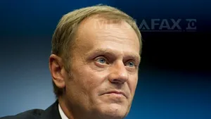 Tusk dezminte că Putin i-a oferit să împartă Ucraina cu Rusia, aşa cum a afirmat Sikorski