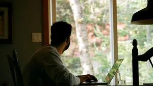 (P) Cum să alegi imprimanta potrivită pentru biroul tău de acasă