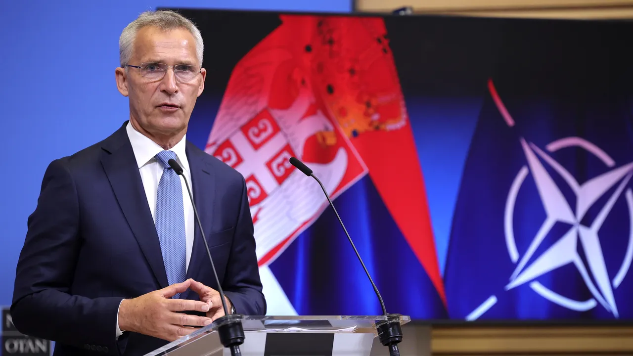 Stoltenberg: NATO ar putea suplimenta prezenţa contingentului de pace din Kosovo