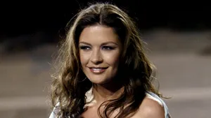 Catherine Zeta-Jones va fi regina Cleopatra (Video)