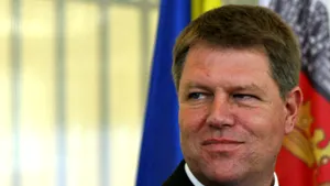 Iohannis, întrebat dacă se simte folosit electoral: Arăt aşa folosit?