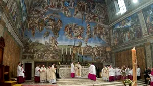 Vaticanul pregăteşte Capela Sixtină pentru viitorul conclav papal