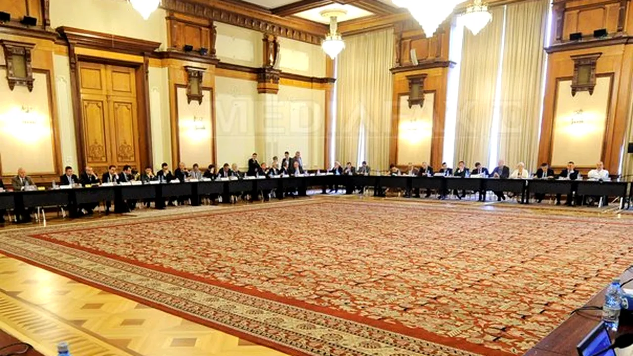 Bugetele CC, CSM, Consiliului Legislativ, Ministerul Muncii şi Avocatului Poporului, aprobate de comisiile juridice ale Parlamentului