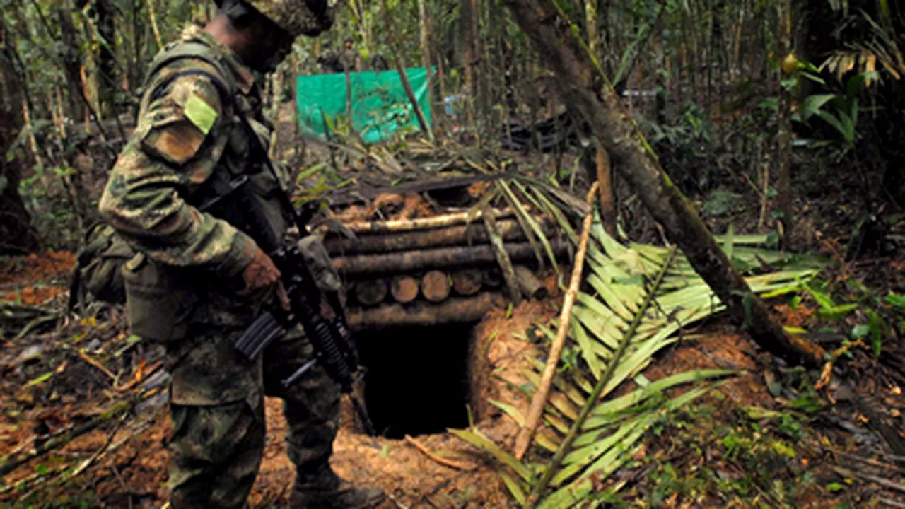 Rachete româneşti, printre armele confiscate din arsenalele FARC