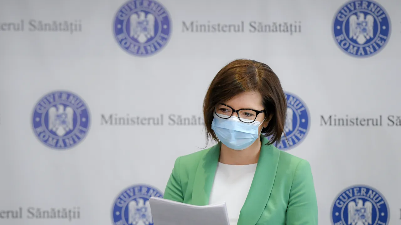 Obligaţia de a purta mască la birou ar putea fi eliminată la 1 iunie. Ministrul Sănătăţii: „O idee fezabilă”