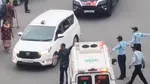 Scandal uriaș. Ambulanță în misiune, oprită de polițiști pentru a permite trecerea unei coloane oficiale