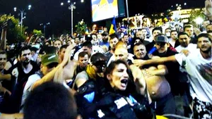Maiorul care a coordonat intervenţia la protestul din 10 august: Colega lovită nu îşi mai aduce aminte de ce a căzut