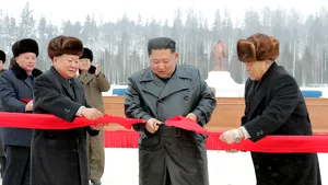 Oraşul de vis al lui Kim Jong-un a devenit realitate. Samjiyon, „utopia socialismului”, a fost inaugurat chiar de liderul nord-coreean