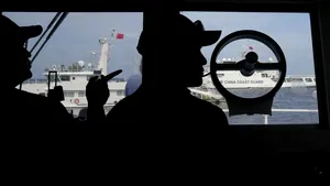 Tensiuni diplomatice. Filipine va înlătura bariera plasată de chinezi în Marea Chinei de Sud 