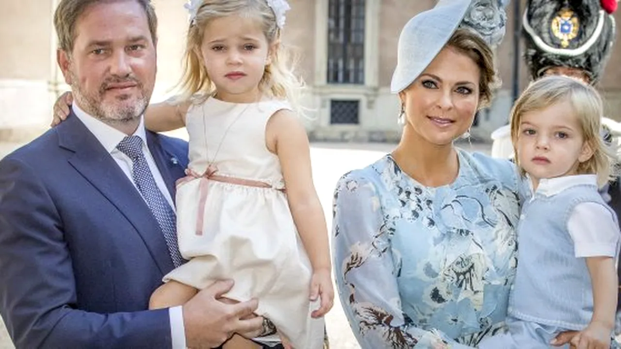  Regele Suediei le-a retras nepoţilor săi titlurile regale