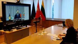 China înăspreşte blocada comercială impusă Lituaniei. Conflictul diplomatic dintre cele două ţări a escaladat