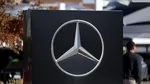 Mercedes-Benz reduce costurile şi lansează mai multe modele pe combustie internă