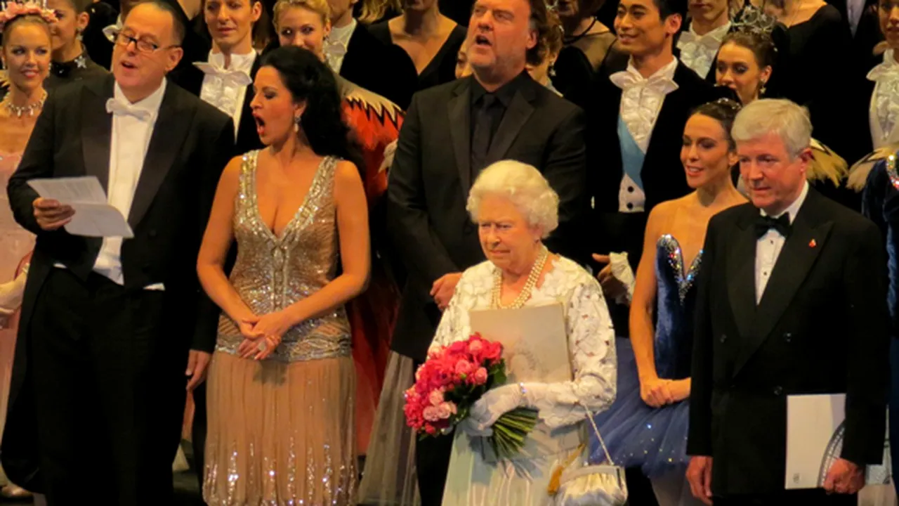 Angela Gheorghiu a cântat pentru regina Elizabeth a II-a la Opera Regală din Londra - FOTO
