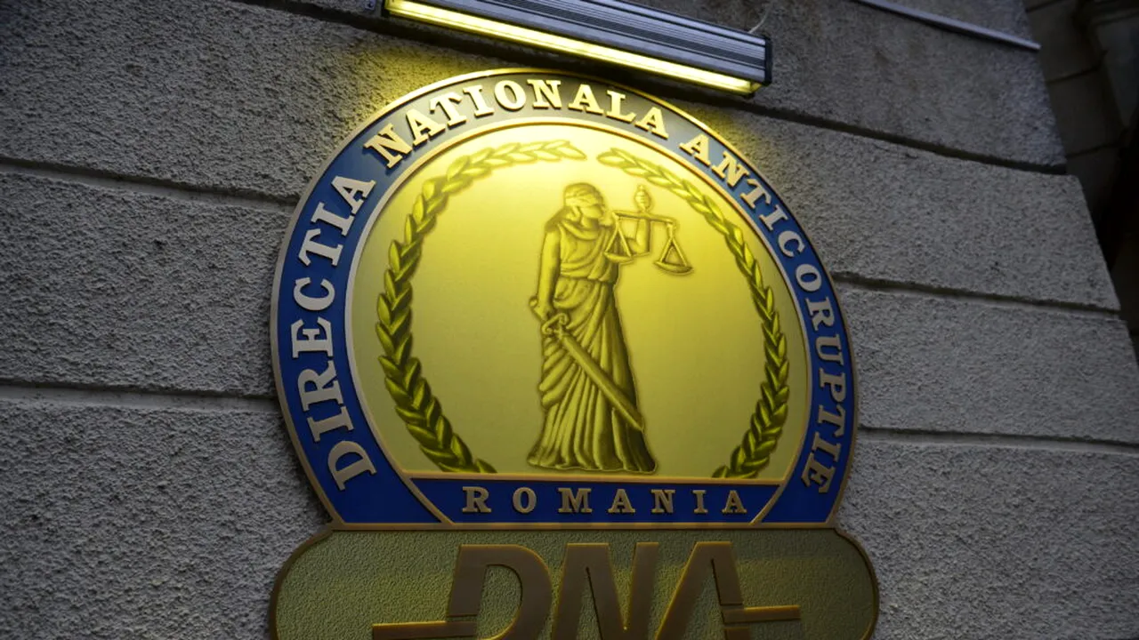 Vicepreședintele CJ Harghita și adjunctul Fiscului din județ, trimiși în judecată pentru corupție
