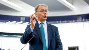 Eurodeputat belgian: Pandemia amplifică tendinţele 