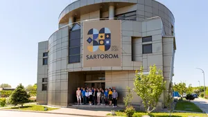 Prima companie de echipamente de laborator fondată dupa 1989 aniversează 30 de ani de activitate