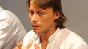 65 de lei/spectacol, onorariul unui actor în România