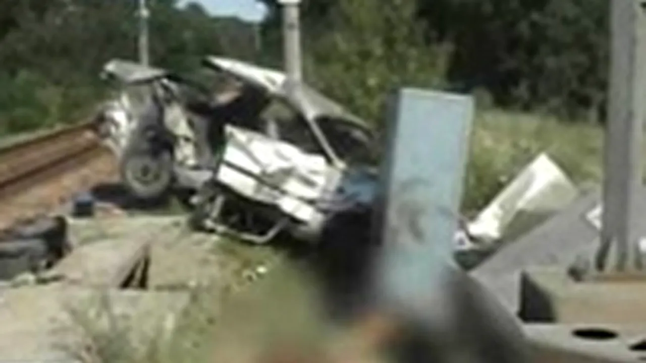 Grav accident feroviar: un bărbat şi trei copii şi-au pierdut viaţa