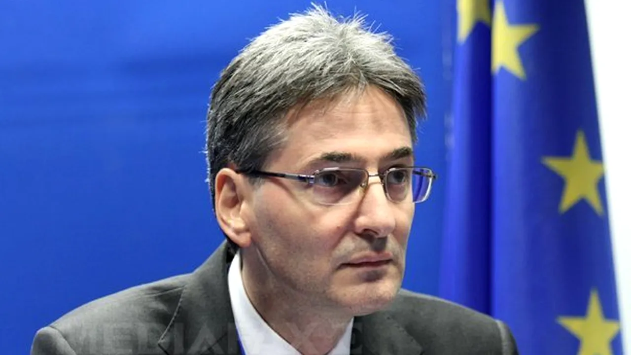 Udrea: Leonard Orban să îşi dea demisia dacă nu aduce bani europeni pentru reabilitarea termică