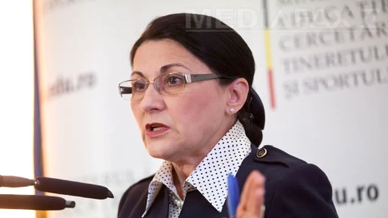 BACALAUREAT 2012, REZULTATE SESIUNEA DE TOAMNĂ: 24,27% dintre candidaţi au promovat. Andronescu: Rezultate mai slabe decât cele din vară