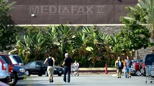 Un copil de doi ani din SUA şi-a împuşcat mortal mama