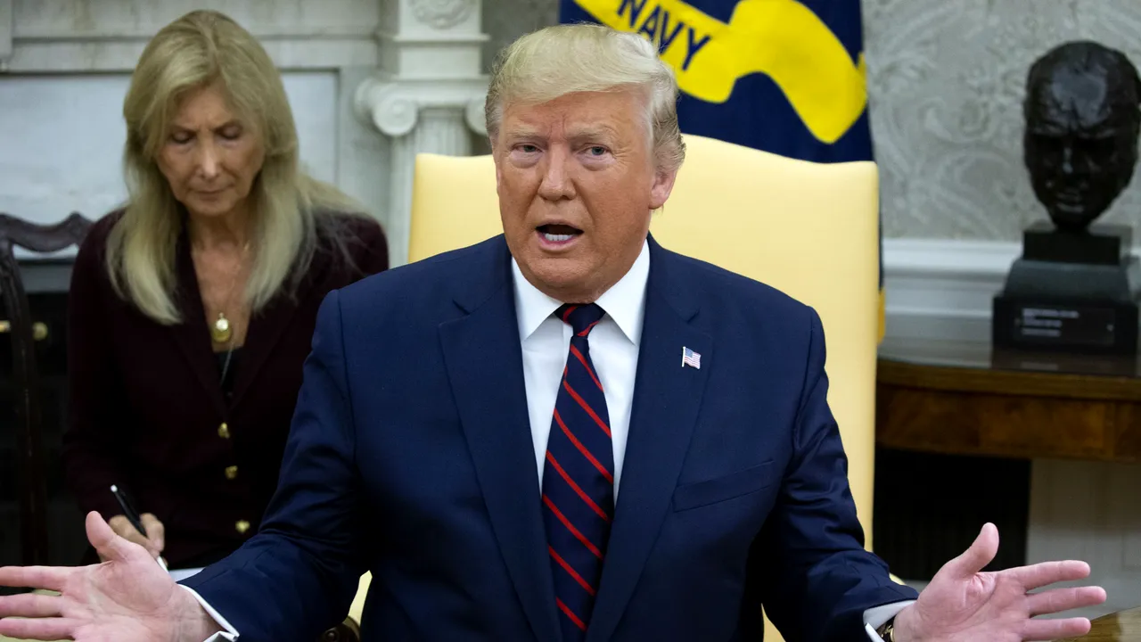 Acuzaţii grave: Îl ajută un oligarh ucrainean acuzat de corupţie pe Donald Trump să îl denigreze pe Joe Biden?