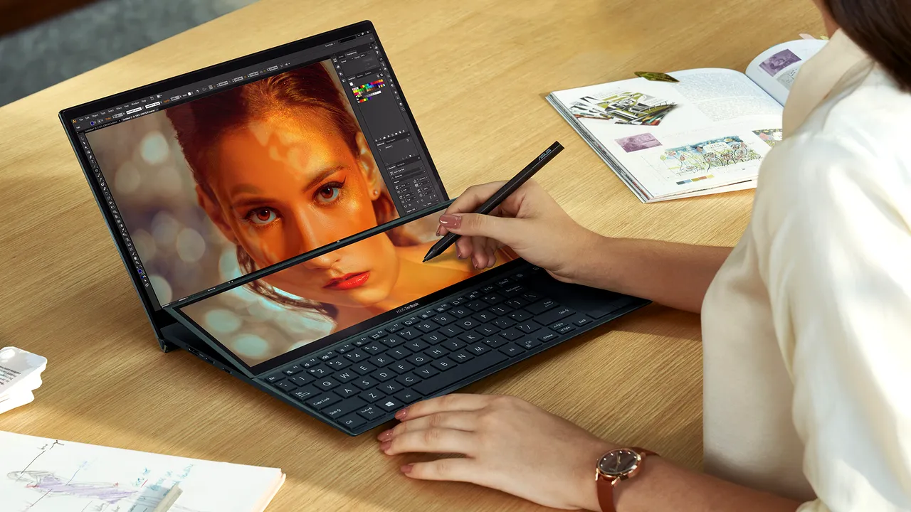 (P) Concurs aniversar la împlinirea a 10 ani de ASUS ZenBook: inovaţie inspirată de perfecţionare continuă